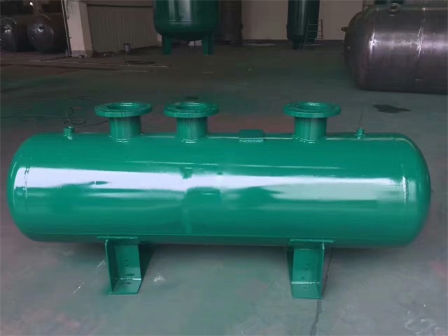 衡水衡水衡水蒸汽分气缸1.jpeg